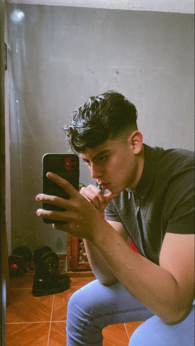 <em>Daniel Manuel R.</em>